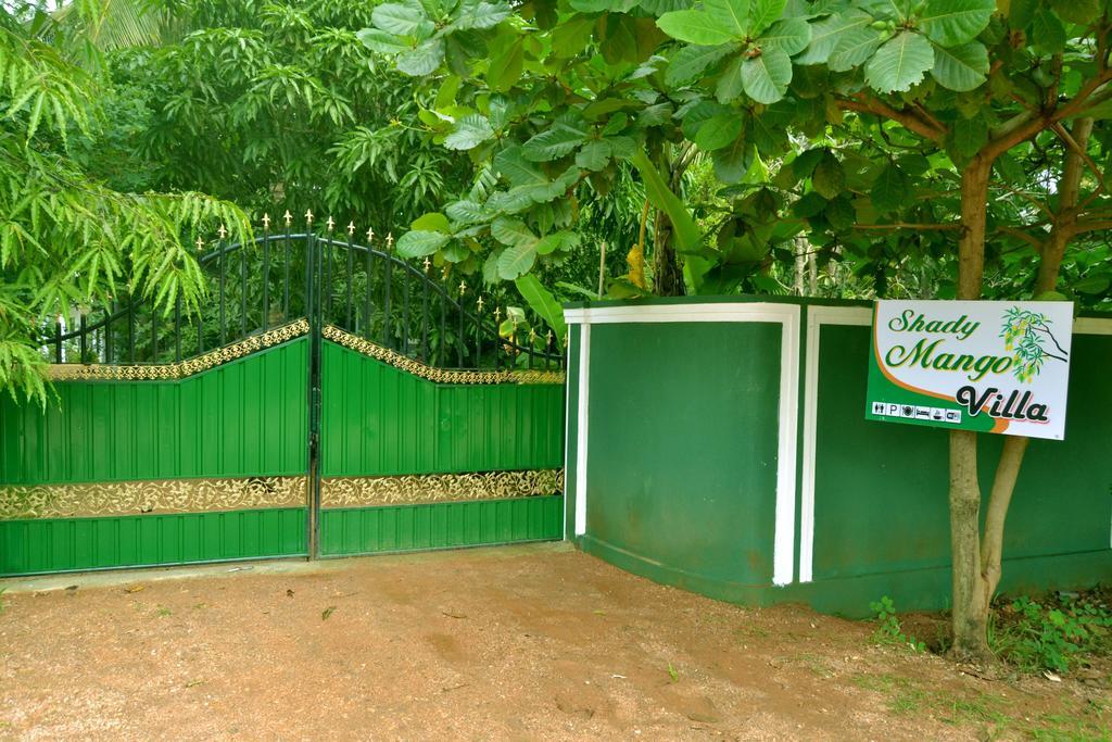 Shady Mango Villa Сигирия Екстериор снимка